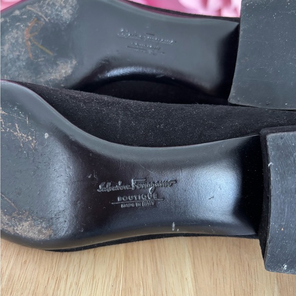 Salvatore Ferragamo Women's Black Tassel Loafers - Picture 5 of 7